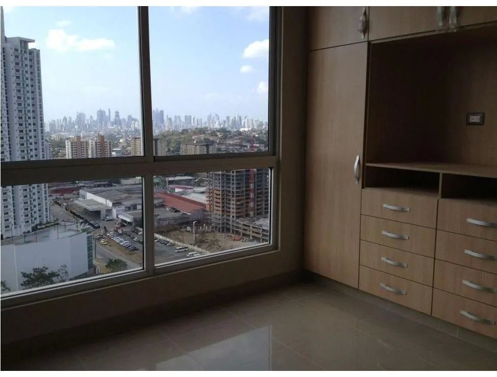 Venta de apartamento en ph rokas  condado del rey
