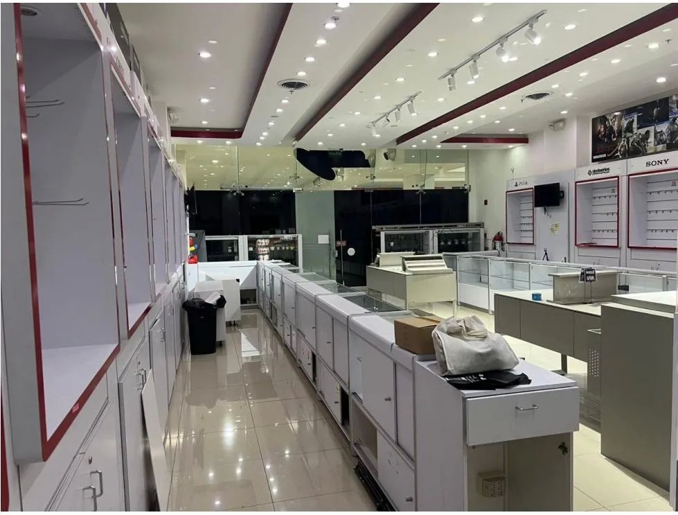 Venta de local comercial en los andes mall