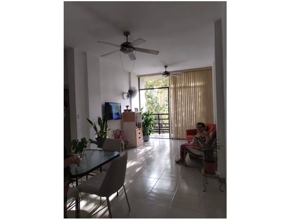Venta de apartamento en ph parque de miraflores, miraflores