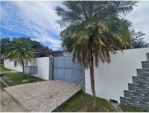 139765 - Herrera - houses