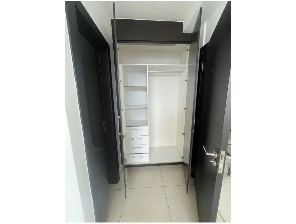 Venta de apartamento, ph solé tower, hato pintado