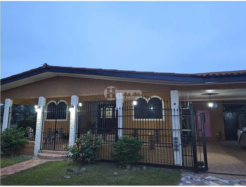 Venta/alquiler de casa en las tablas