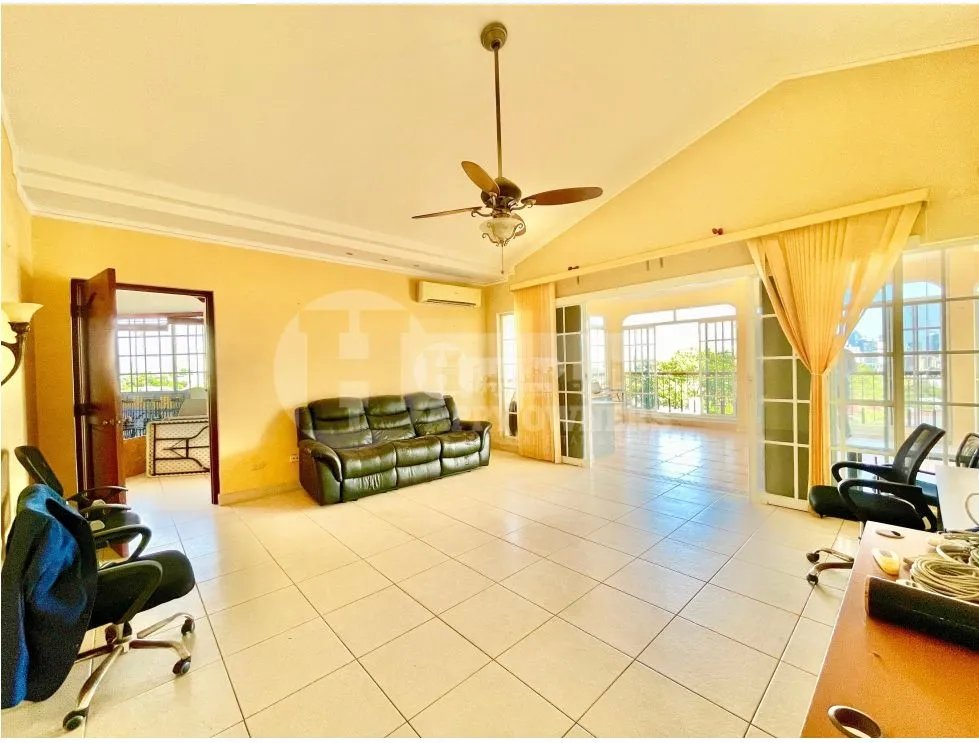 Venta de casa mansión en betania, panamá