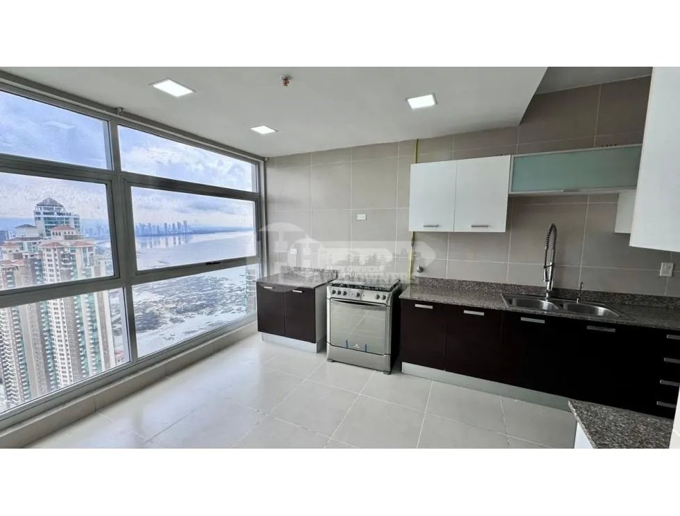 Alquiler de apartamento en q tower, punta pacifica