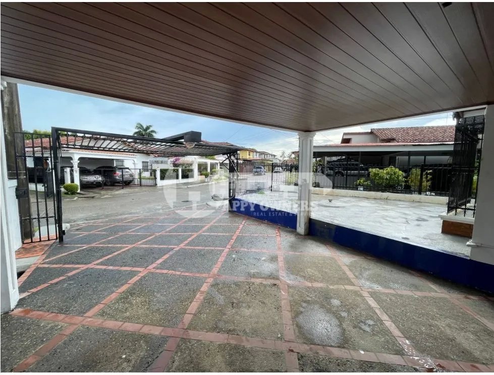Venta de casa en villa de las fuentes 2, betania