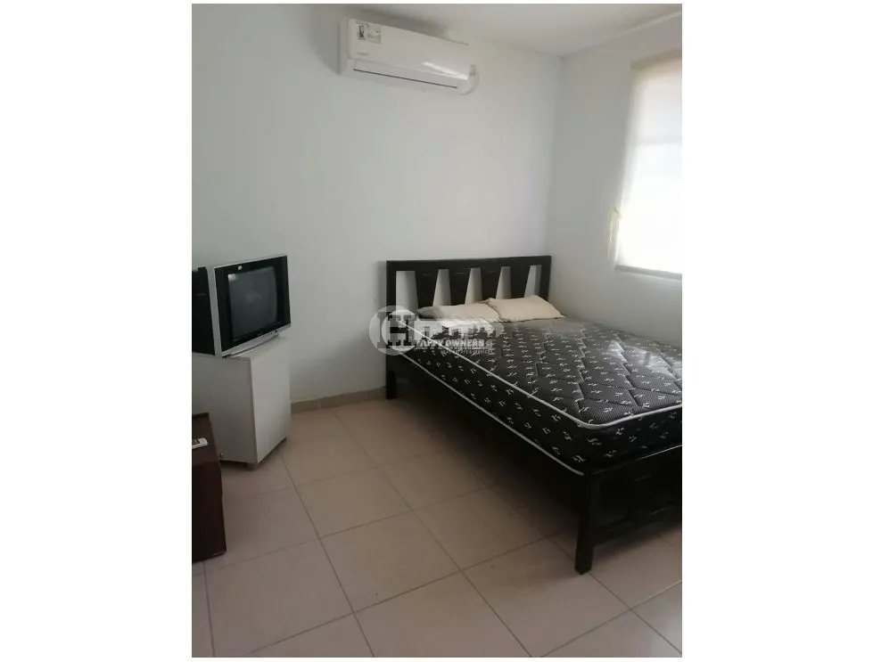Se vende o alquila propiedad en villas del golf, chitré