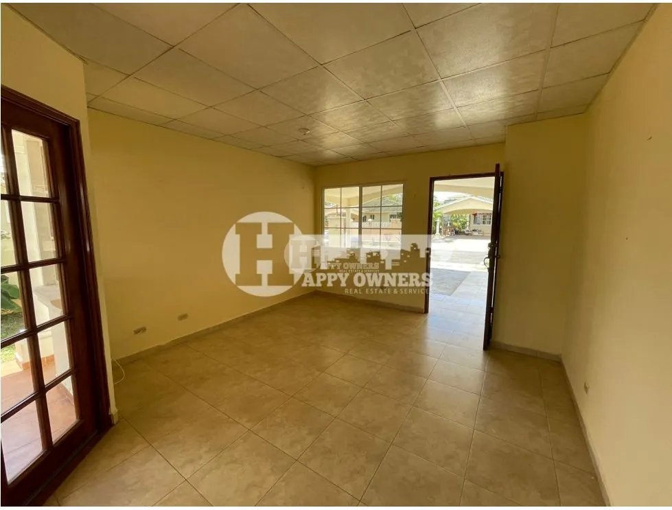 Se vende casa en mirador del bosque