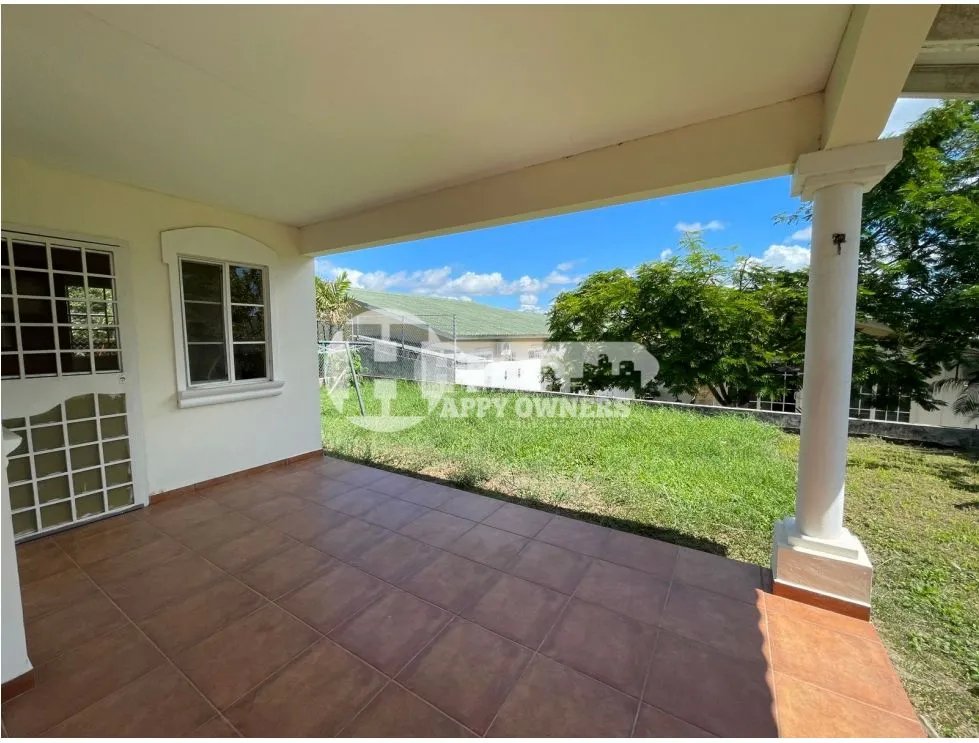 Se vende casa en mirador del bosque