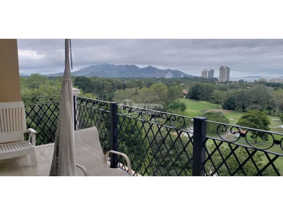 Venta de apartamento en ph alcazar coronado golf, nueva gorgona