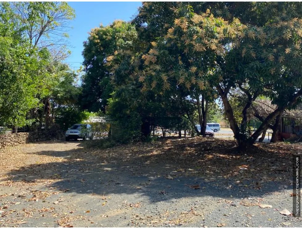 Venta de finca de 1.4 hectáreas en las tablas
