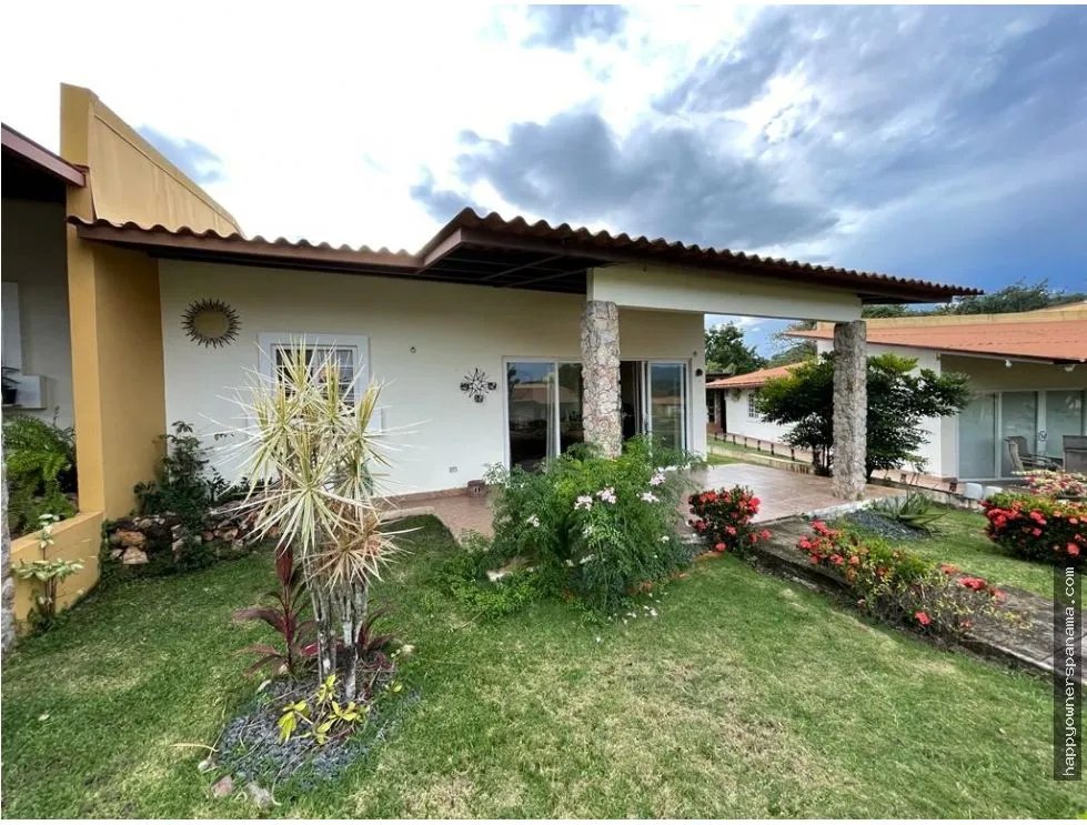 Venta de villa campestre en brisas de lajas, chame.