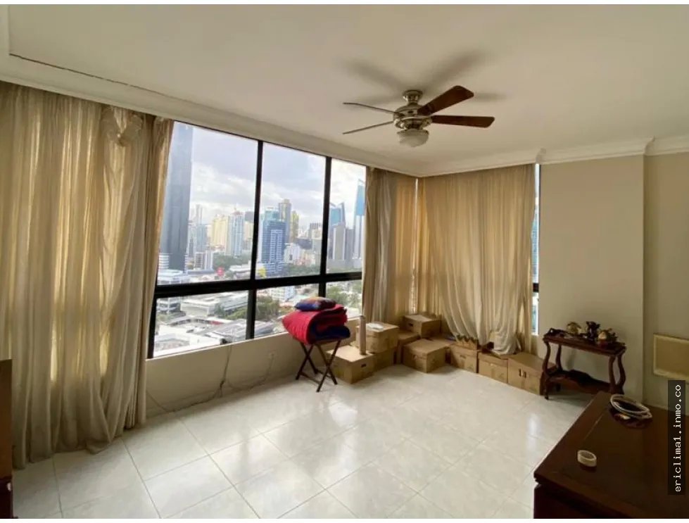 Venta de apartamento en ph condesa del mar, avenida balboa, panamá.