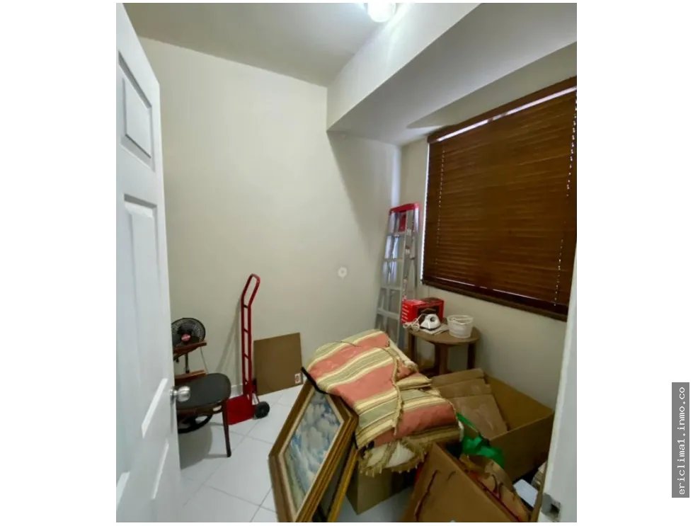 Venta de apartamento en ph condesa del mar, avenida balboa, panamá.