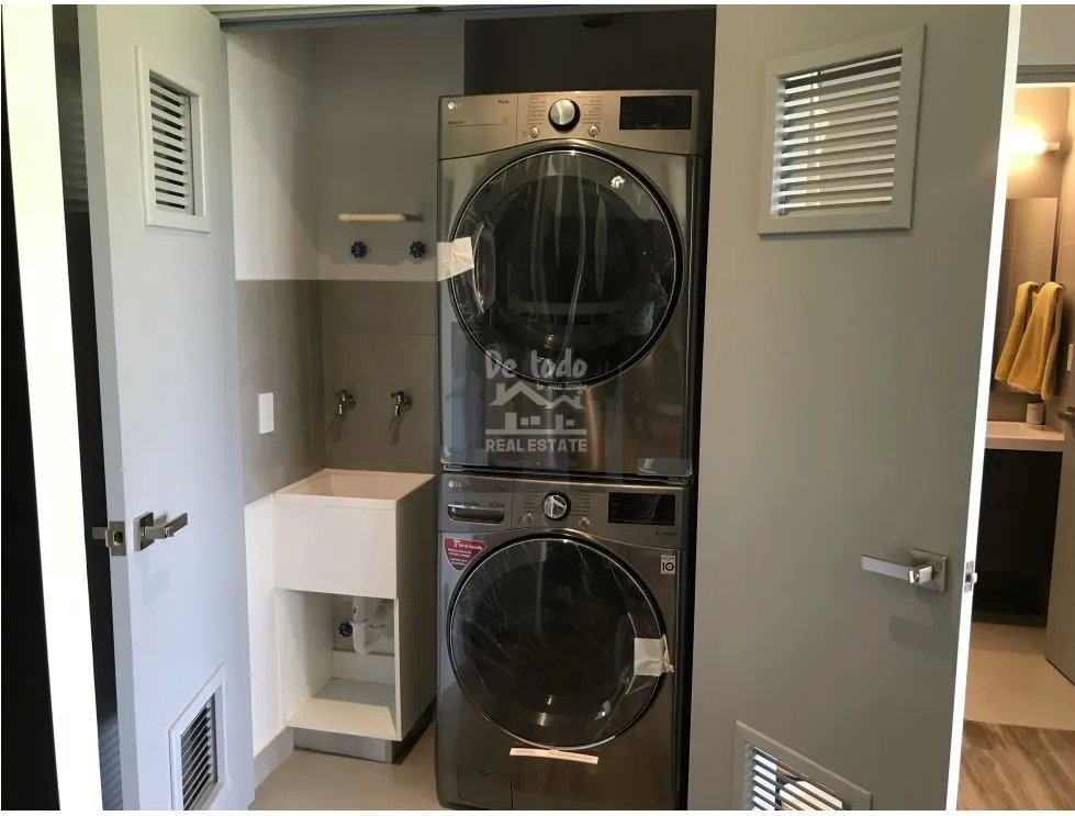 Se vende duplex de un nivel  en panama pacifico.