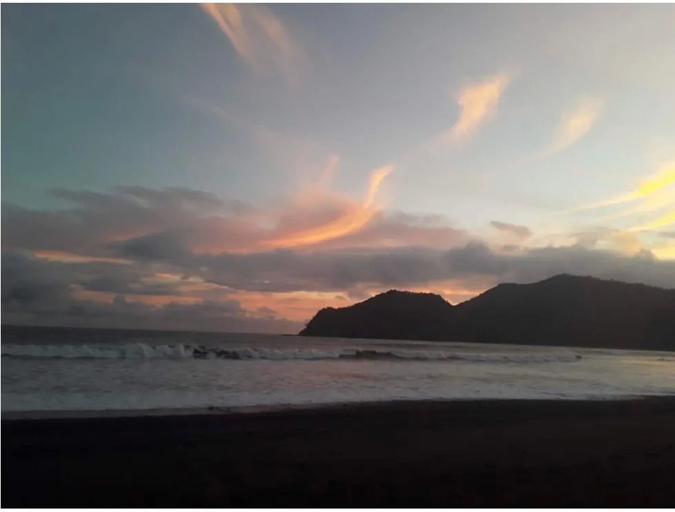 Terreno en venta en playa guánico, tonosí  a pasos del mar