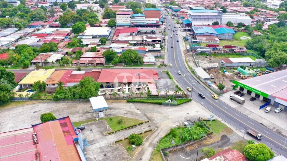 Venta de terreno comercial sobre la vía josé agustín arango
