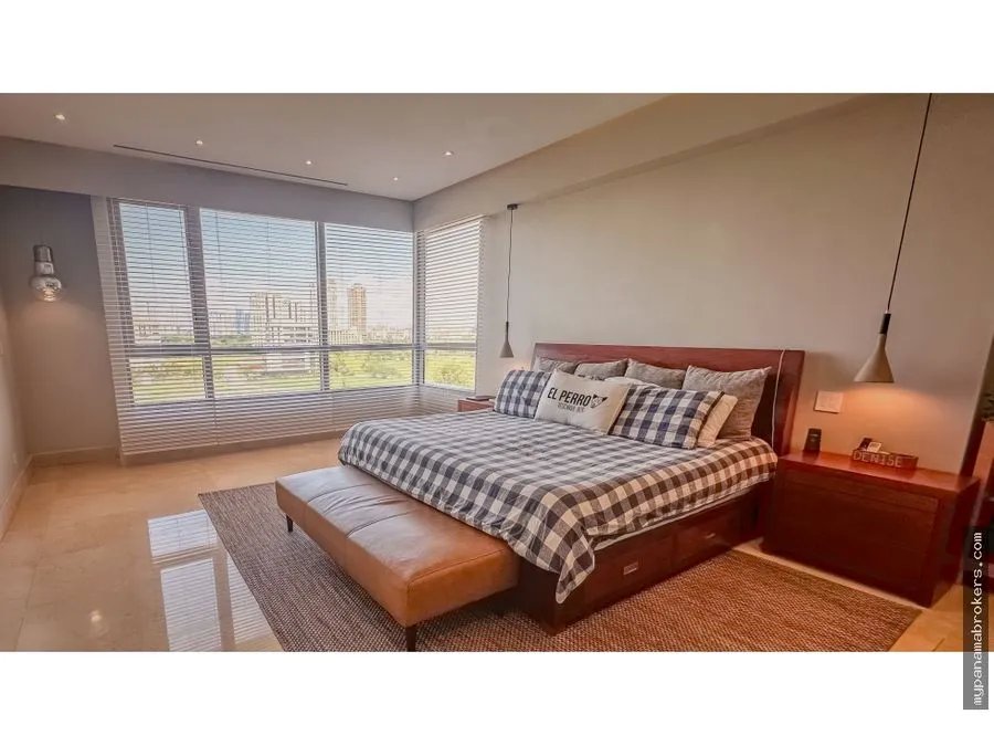Se vende apartamento en crescent lane, santa maría