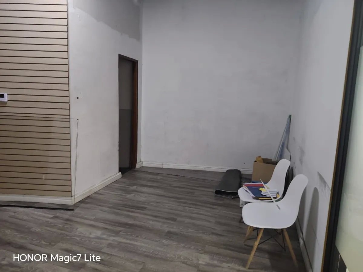 Alquiler de local en edificio central, av. samuel lewis