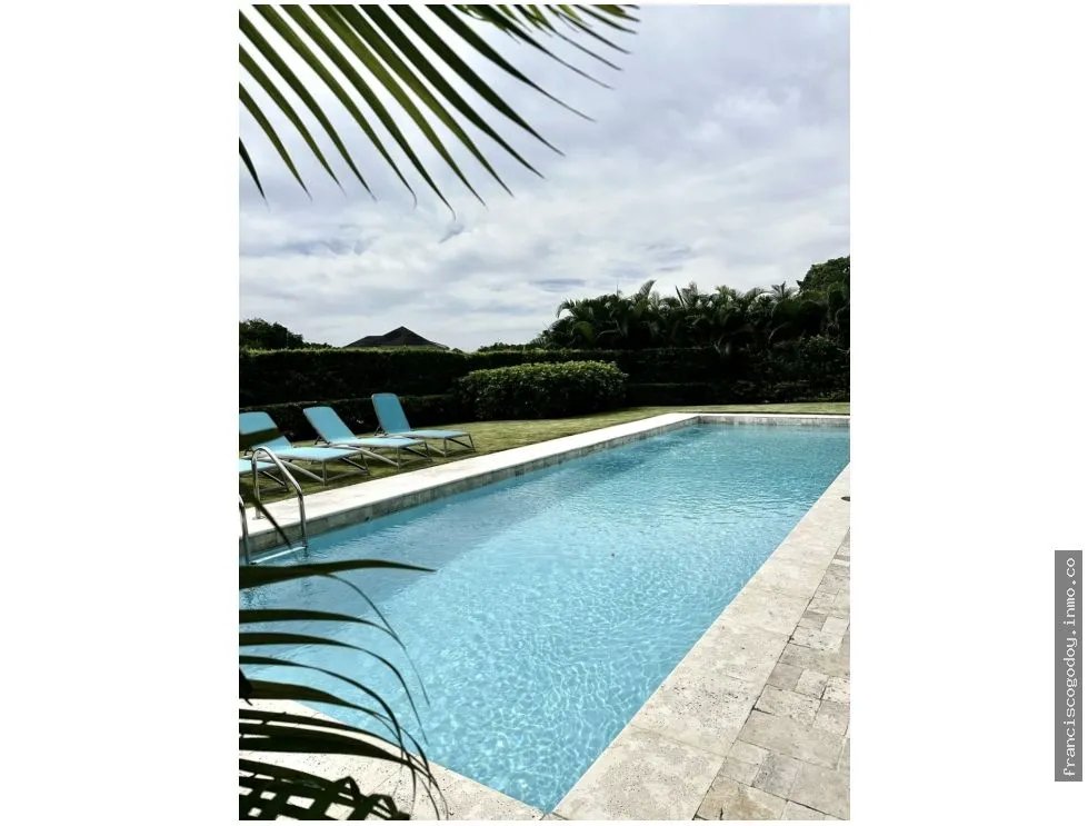Venta de casa con piscina en cocoli
