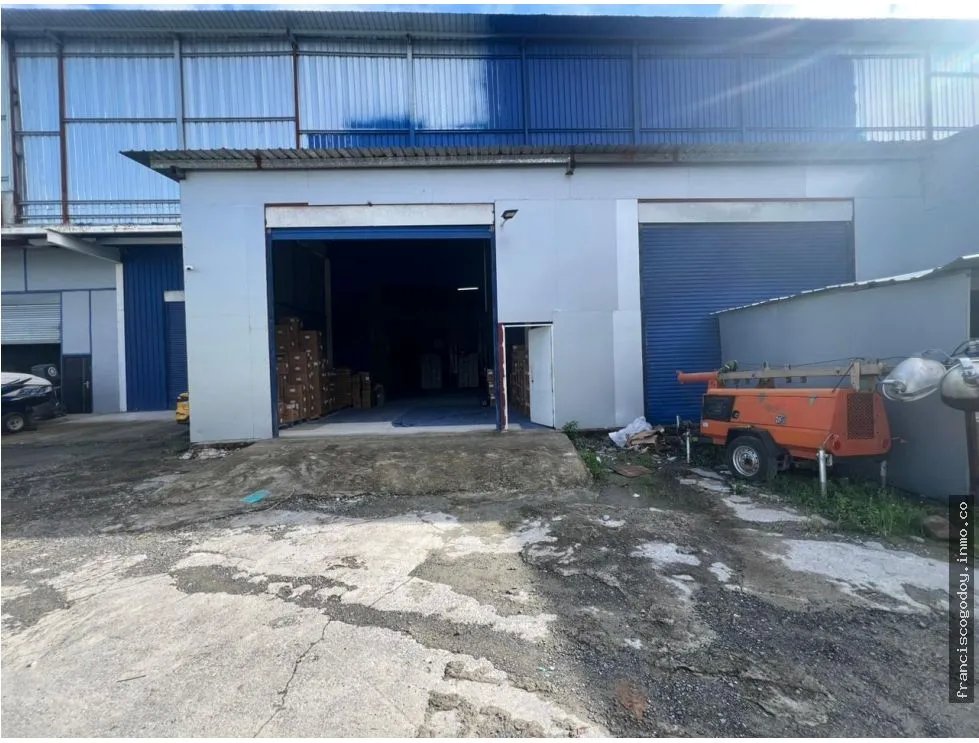 Bodega en alquiler en las mañanitas