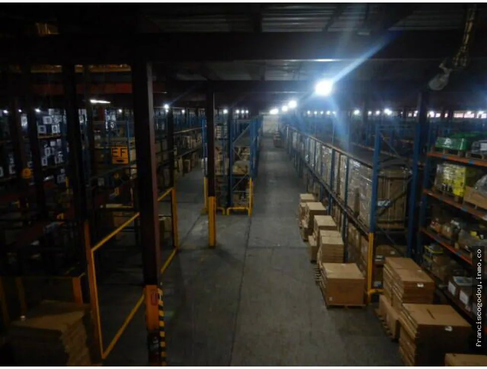 Bodega en venta en la zona libre de colón
