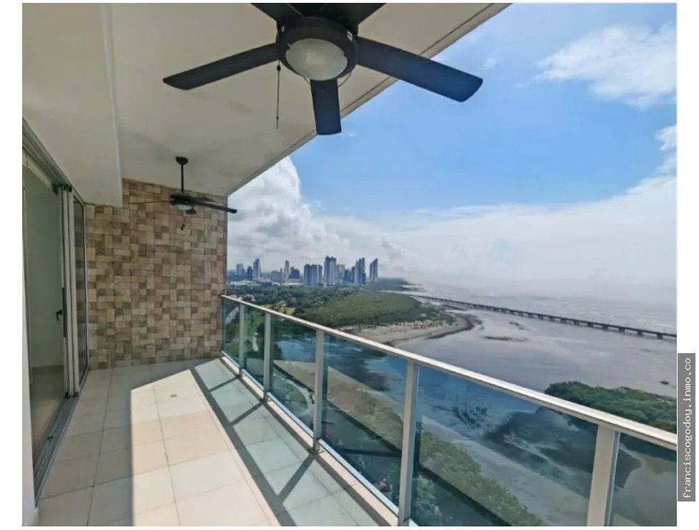 Apartamento en venta coco del mar