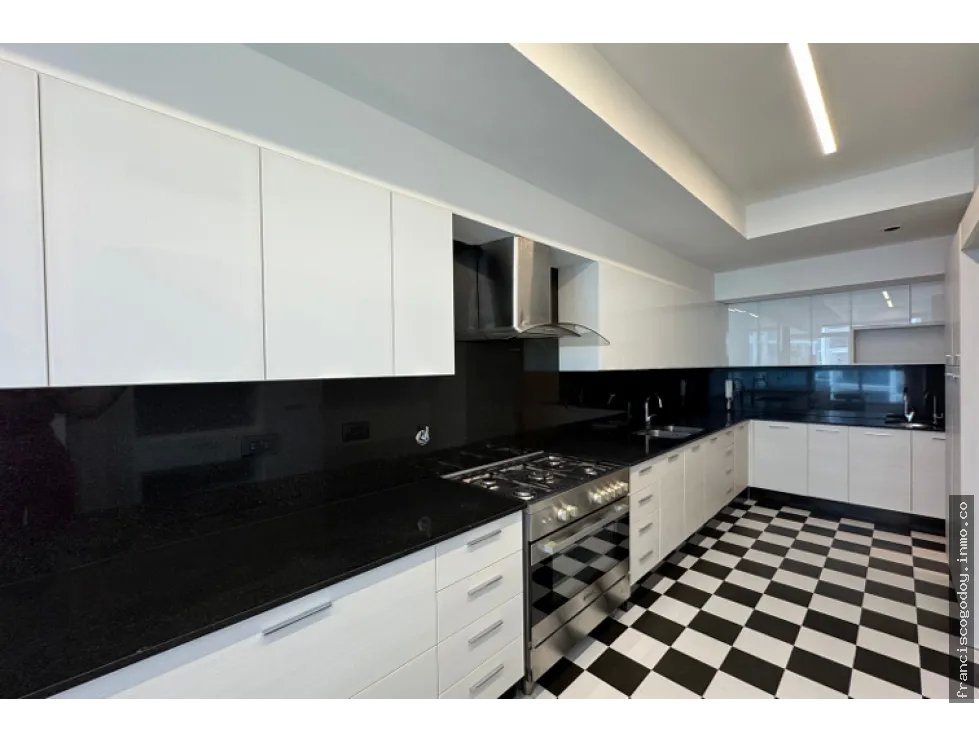 Apartamento en alquiler punta pacífica