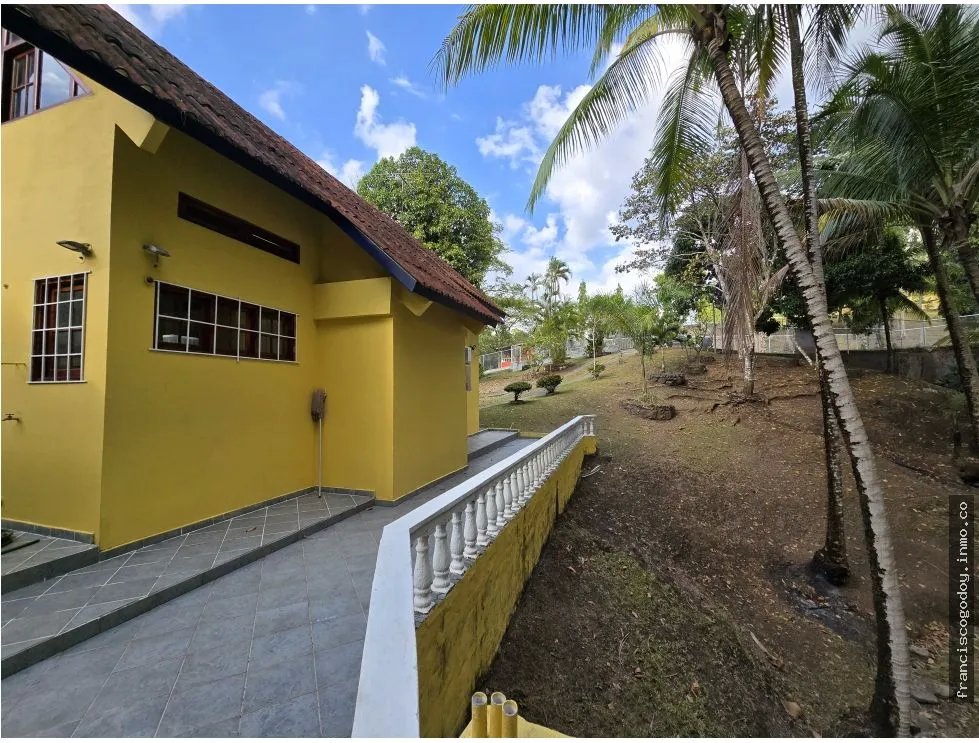 Venta de casa y terreno en villa cárdenas, las cumbres