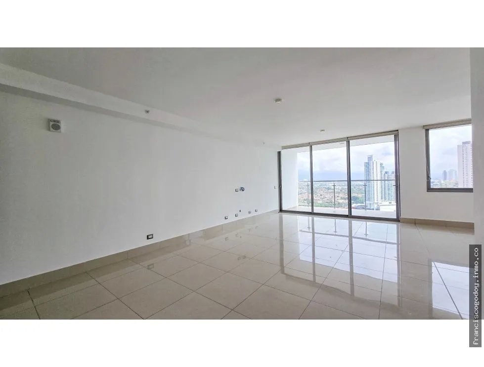 Apartamento en alquiler en costa del este