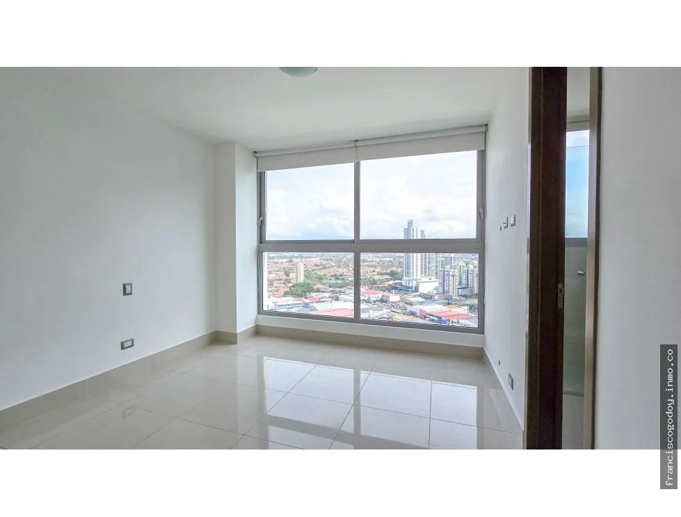 Apartamento en alquiler en costa del este