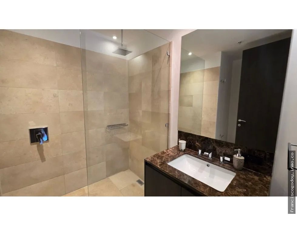 Apartamento en alquiler  punta pacífica