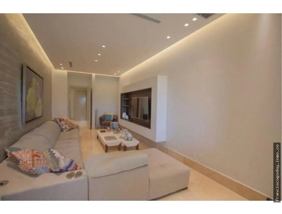 Venta de apartamento en santa maría
