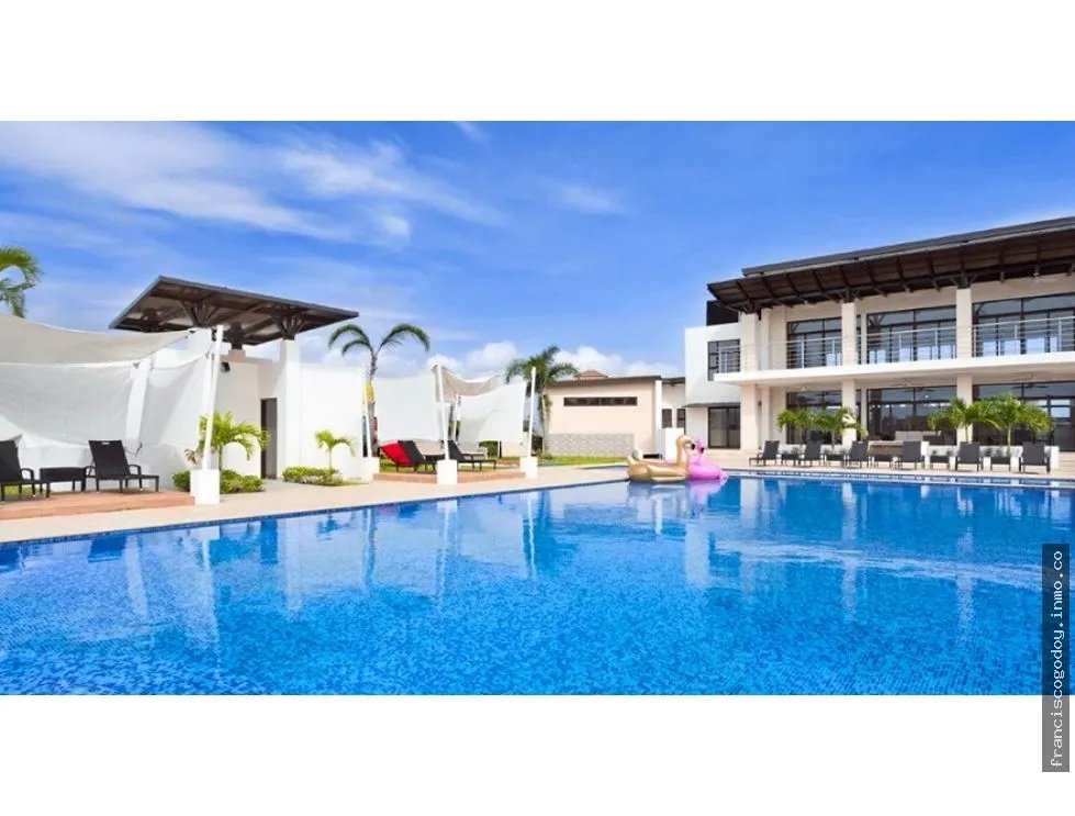Venta de casa en costa sur