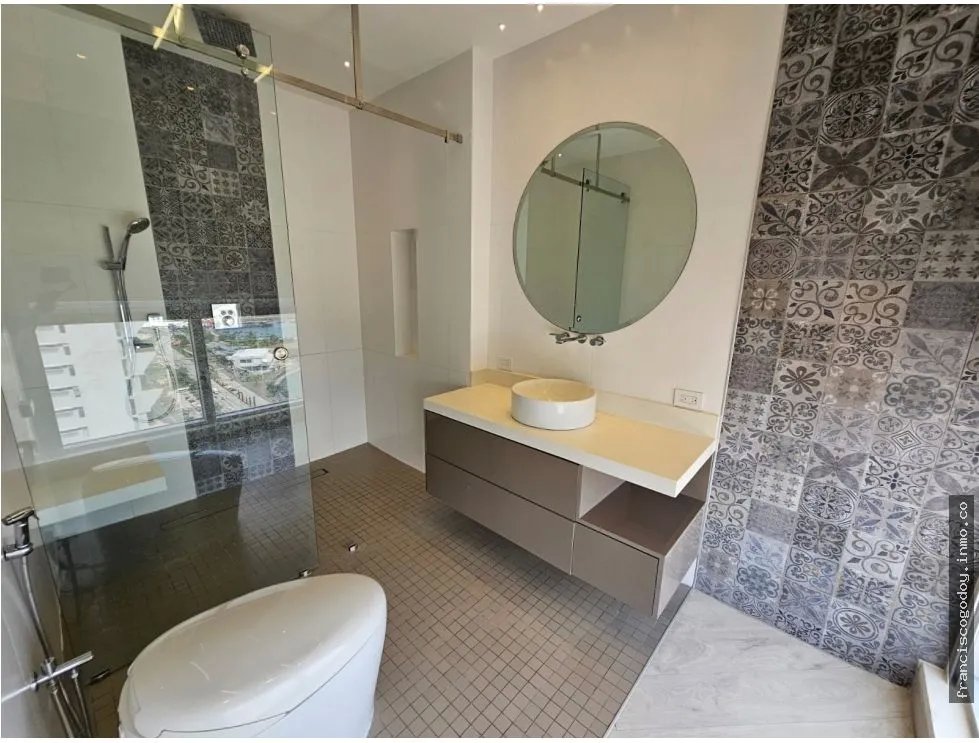 Apartamento en alquiler ph rivage tower, avenida balboa