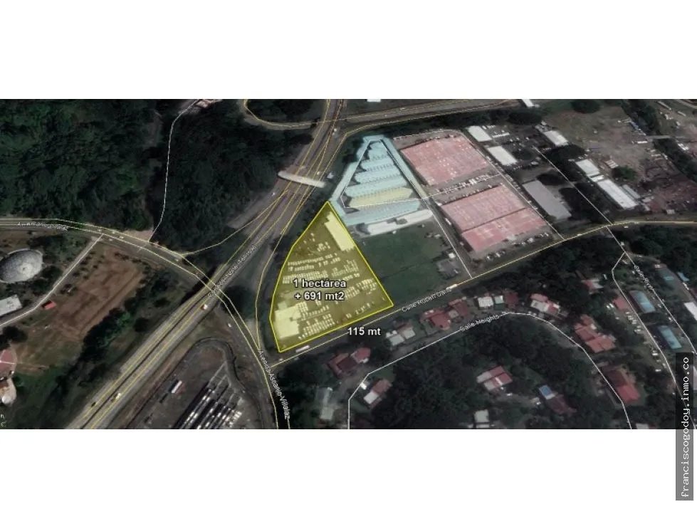 Se vende lote bien ubicado en albrook