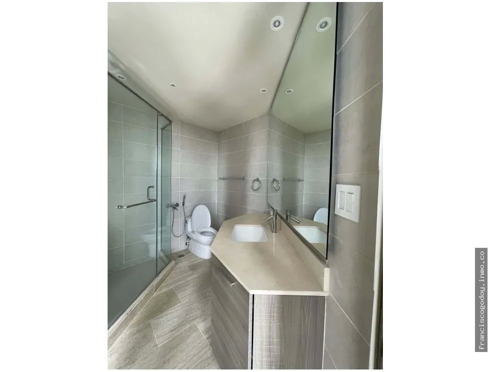 Alquiler de apartamento en the regent, costa del este