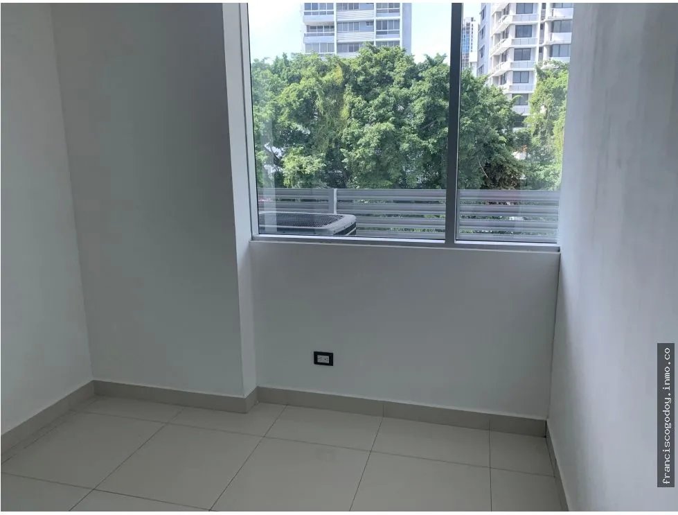 Oficinas en alquiler en un hub estratégico en vía israel
