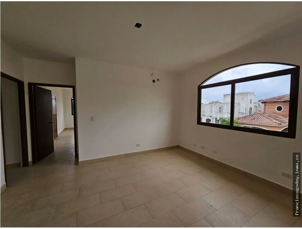 Casa en venta en el doral, costa sur