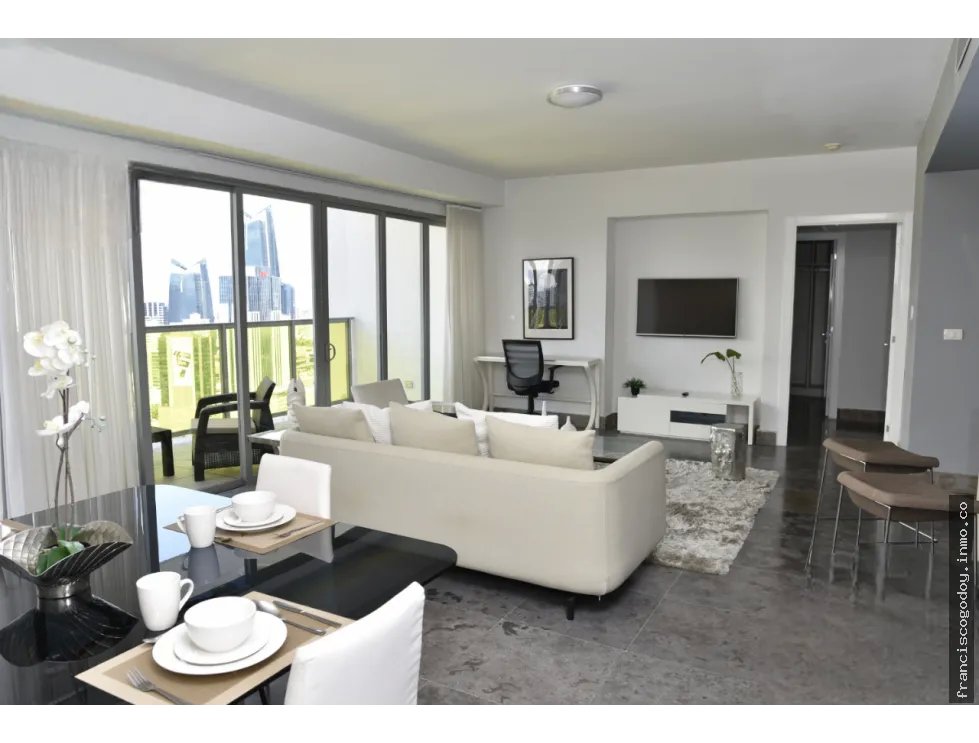 Alquiler de apartamento en avenida balboa