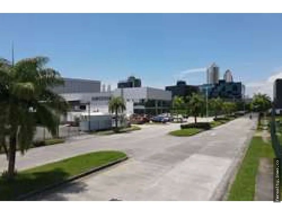 Se vende lote en santa maria district