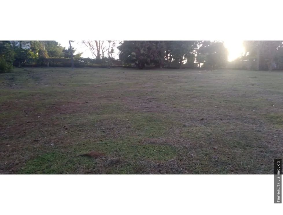 Venta de terreno en altos del maría