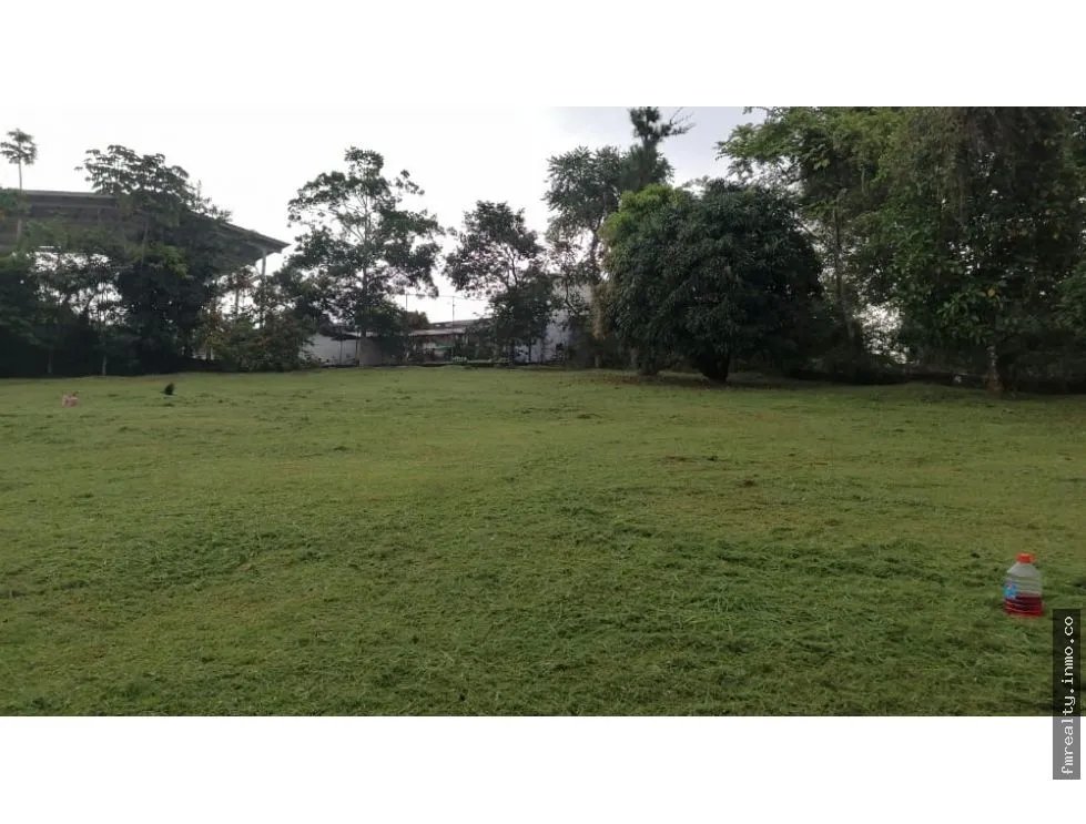 Venta de terreno en altos del maría