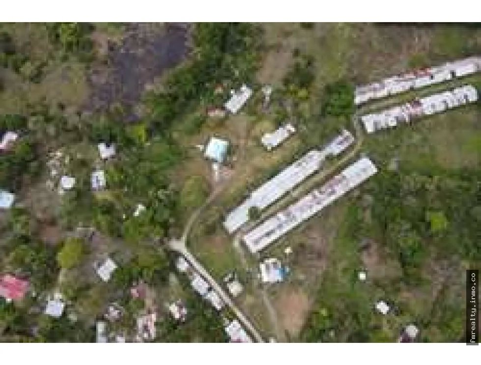 Se vende lote de terreno en colón