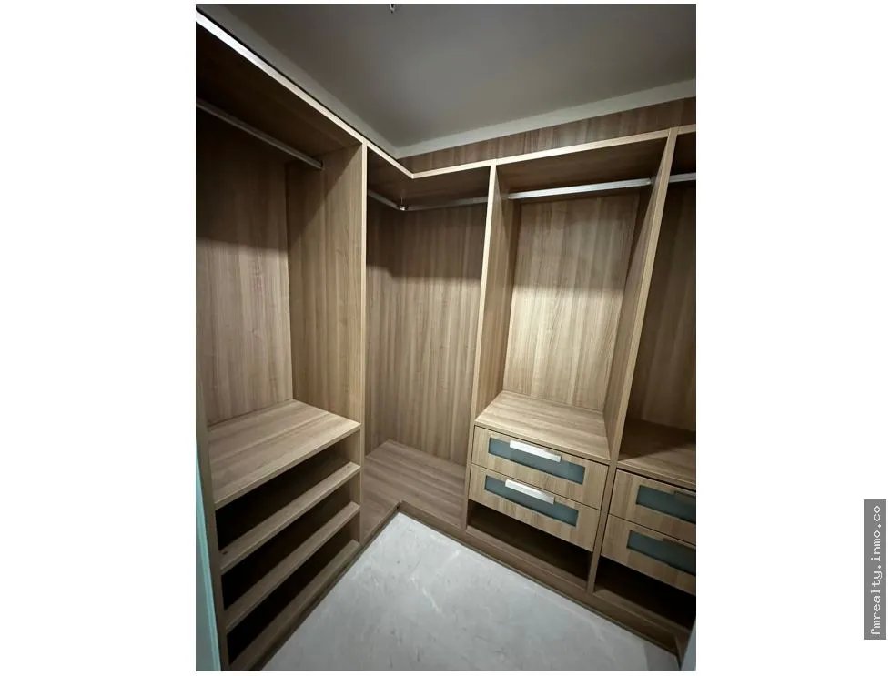 Se alquila apartamento en playa bonita