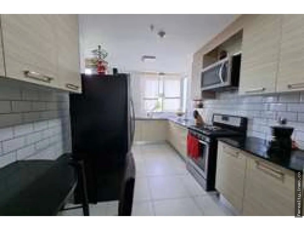 Se vende apartamento en ph 4 horizontes