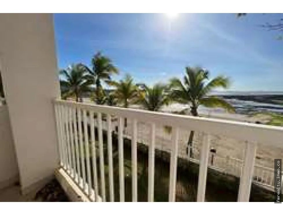 Se vende apartamento en playa dorada