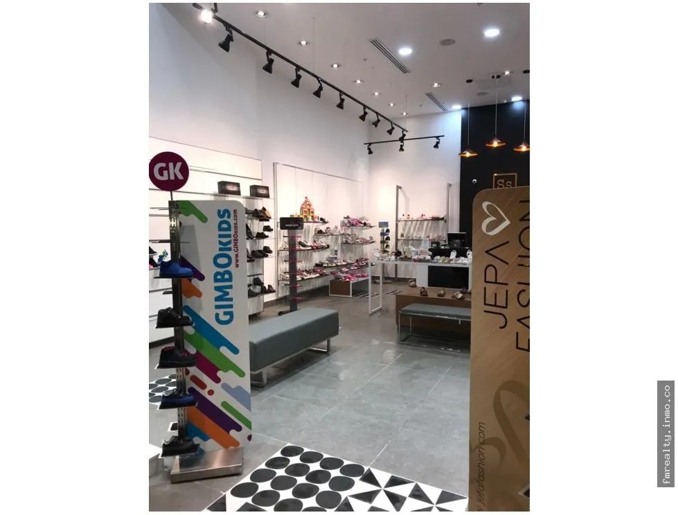 Se vende local en westland mall