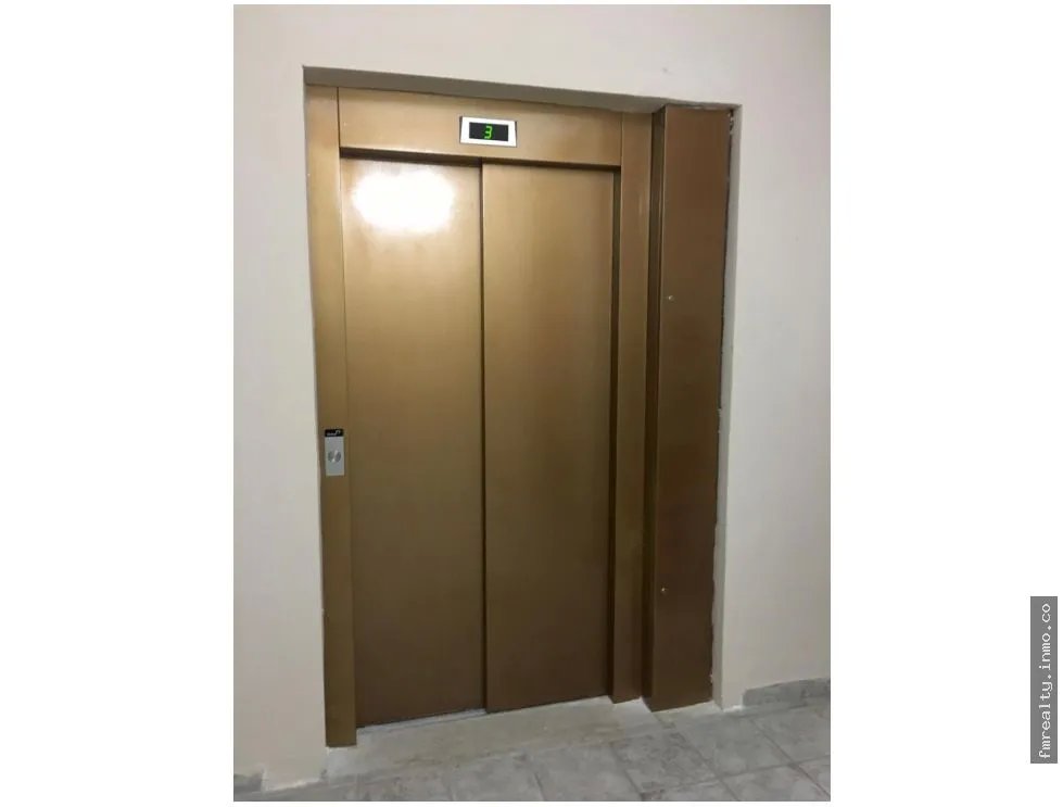 Se alquila apartamento en casco viejo fg
