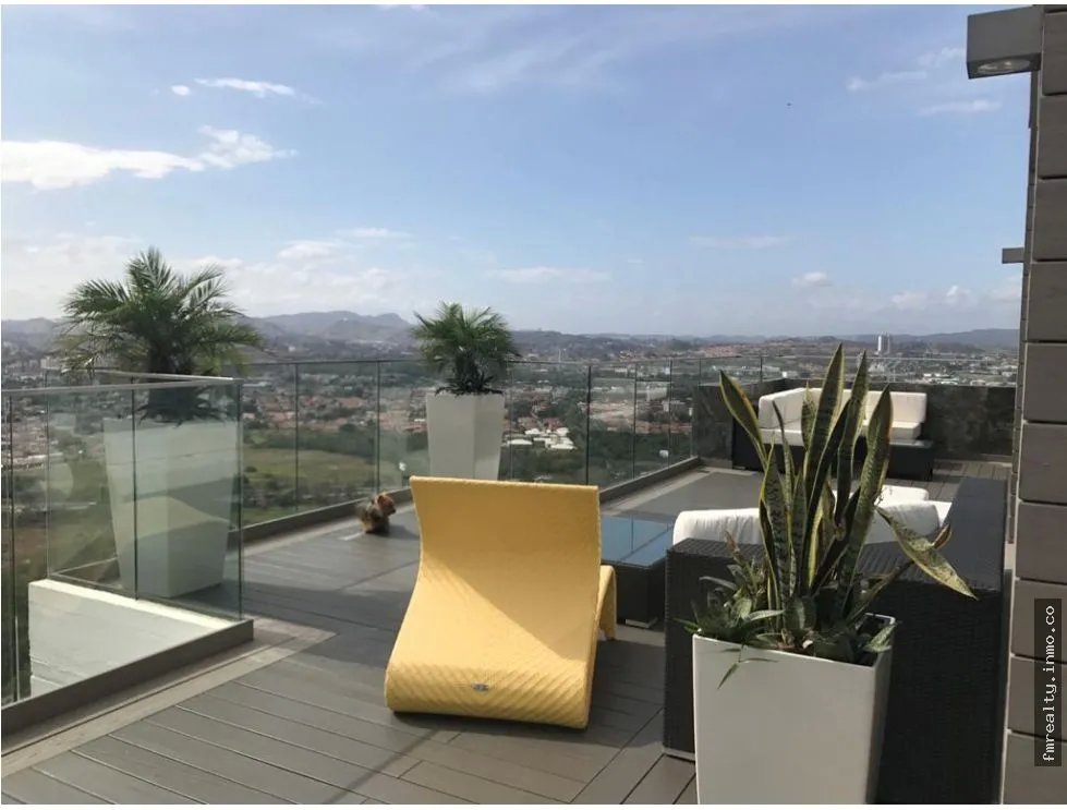 Venta de apartamento penthouse en costa del este ph breeze panama