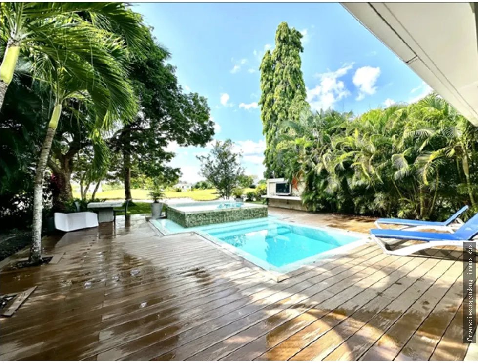 Casa en venta en bijao
